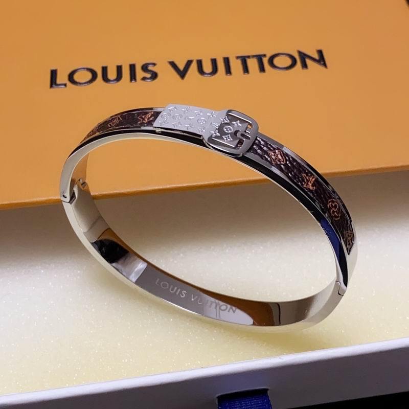 LV Bracelets 323